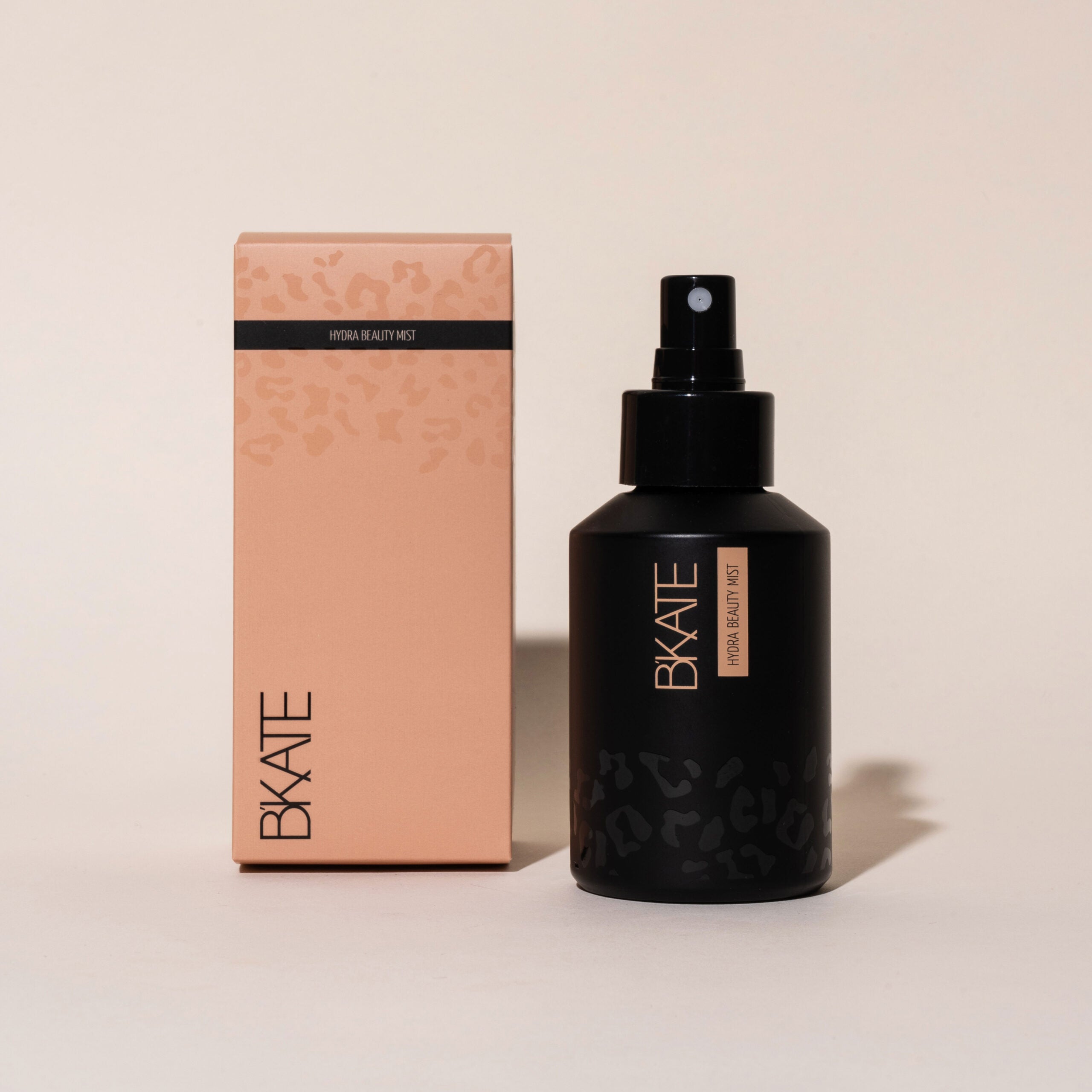 bkate, hydra beauty mist, rozenwater mist, gezichtsspray, make-up setting mist, hydraterende mist, cruelty-free mist, vegan gezichtsnevel, brow tool spray, 100% rozenwater