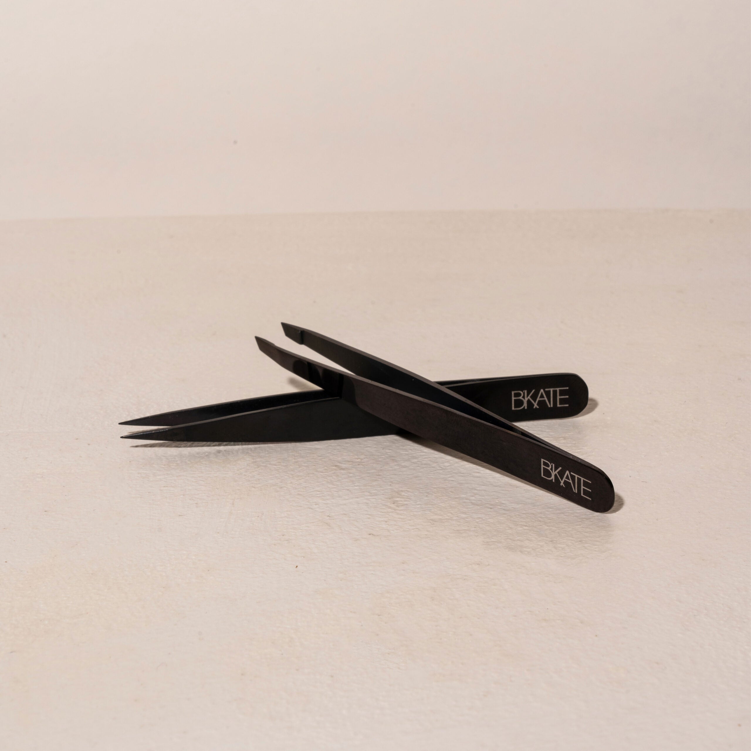 B’KATE Point Tweezers