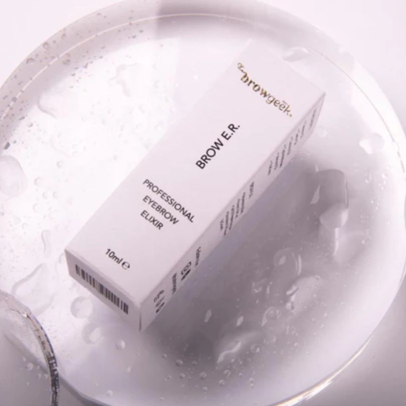The Browgeek Brow lamination aftercare Oil _ Nourish