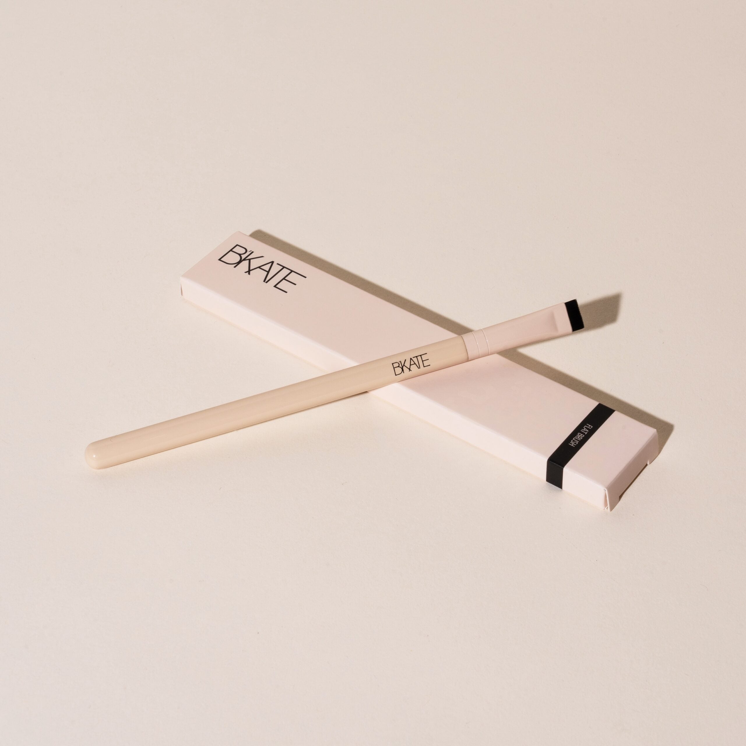 B’KATE FLAT BRUSH