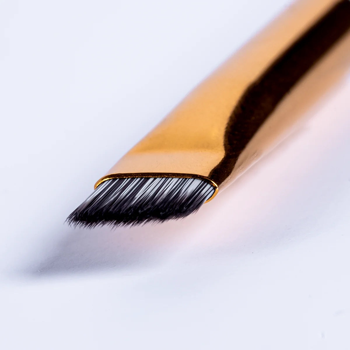 Saint &amp; Serenity | Clarity Defining Brush
