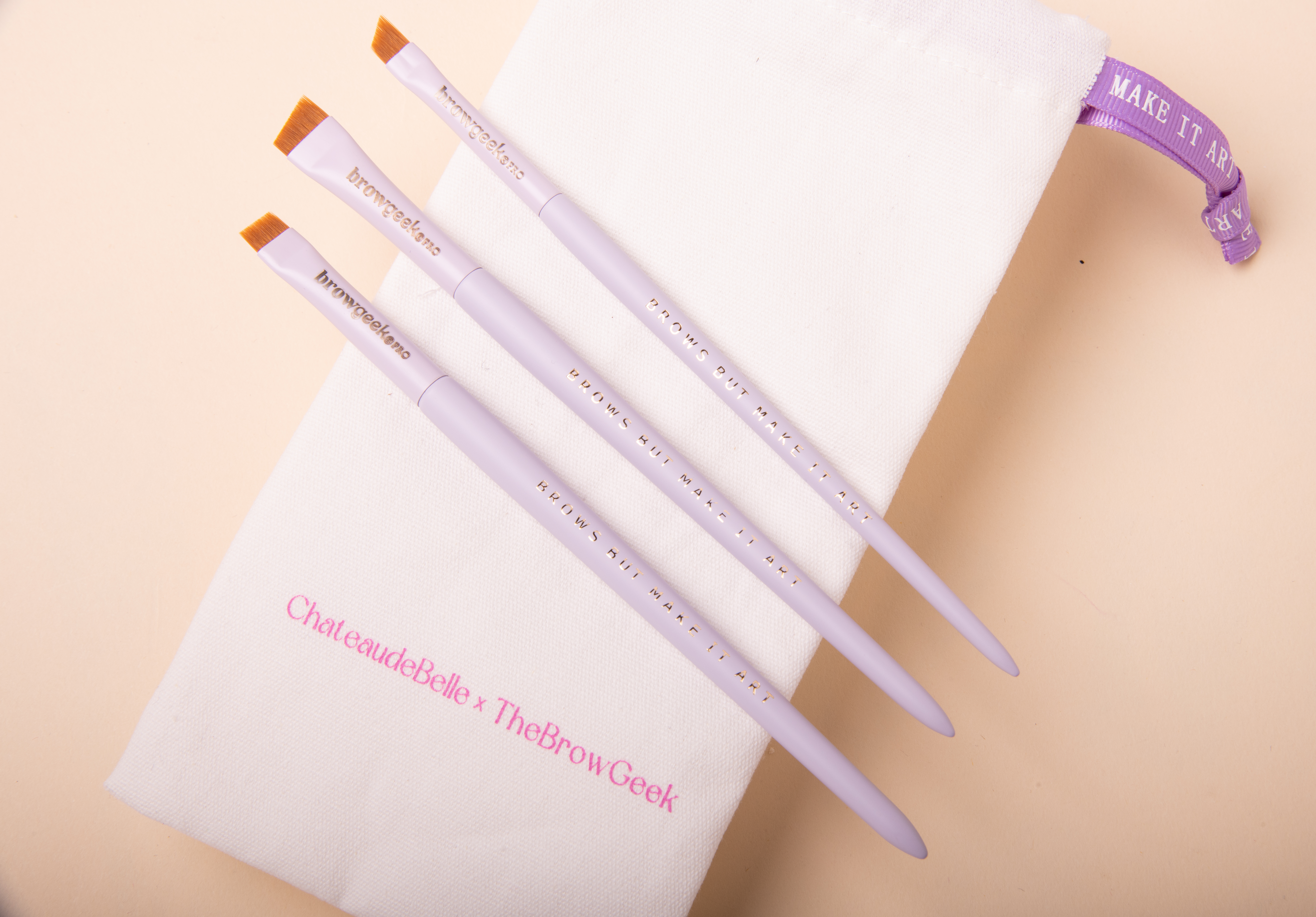 Collezione di pennelli ChateauDeBelle x Browgeek