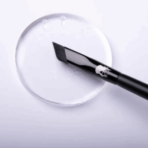 el cepillo para cejas Fluff Me Up Baby Brow Brush de browgeek